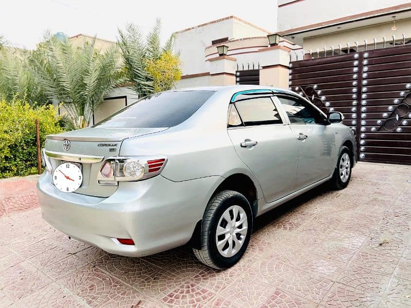 Toyota Corolla GLI 2010 10