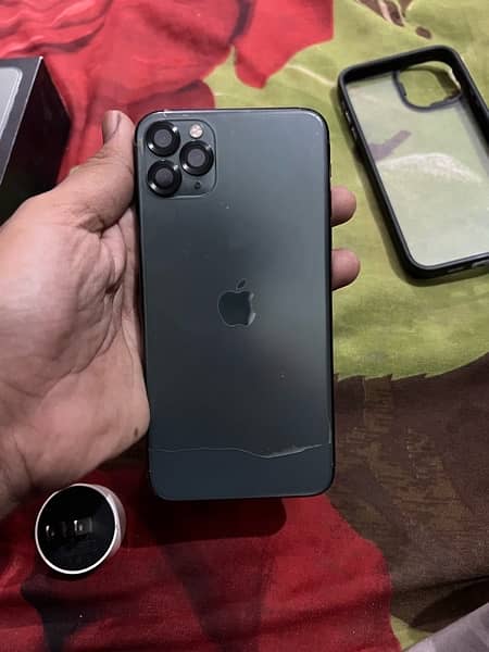 iPhone 11pro max 64 gb pta Dual Approved 4