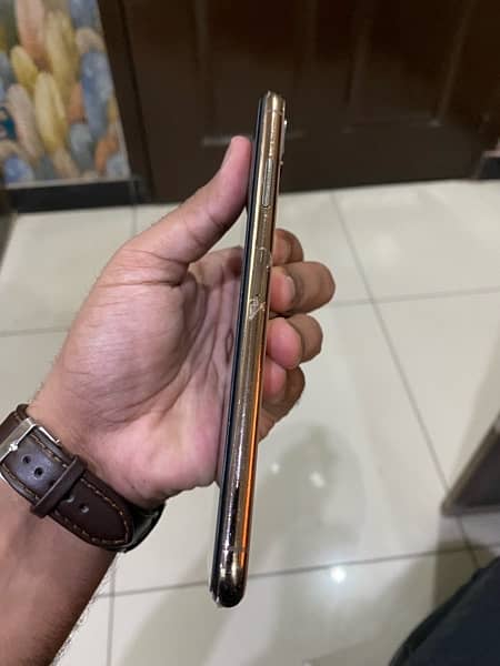 iphone xs max 256 gb single sim pta approved 3