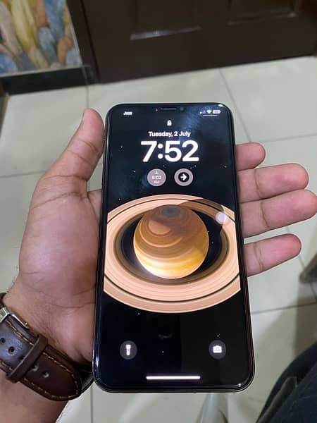 iphone xs max 256 gb single sim pta approved 5