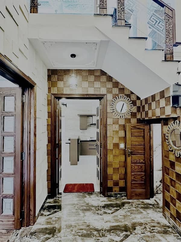 10 Marla House Available For Sale In Paragon City Lahore 4