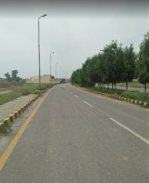 Facing Park 40 Feet Road 10 Marla Plot For Sale In Eden Gardens Lahore 10