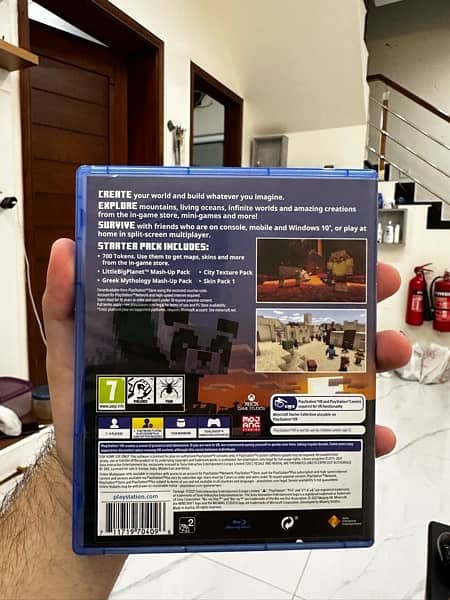 Minecraft latest edition in Ps4 for urgent sale 1