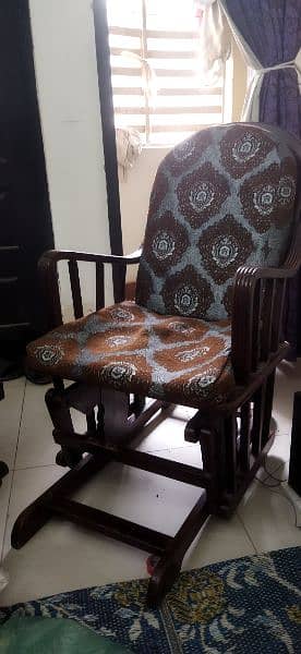Rocking chair  with foot rest 4