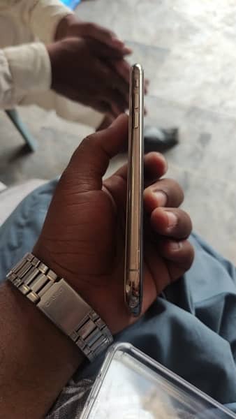 Iphone XS 64Gb PTA Aproved 3