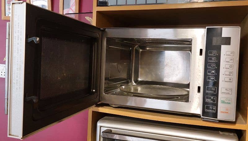 Kenwood microwave 28 litres for sale 3