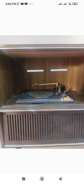 Antique Radiogram 1