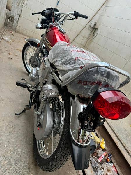 Honda cg 125 special edition 2024 9