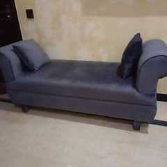 7 seater sofa with tables 0