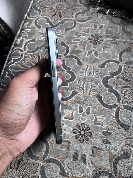 iPhone 15 Pro Max 256gb PTA APPROVED 3