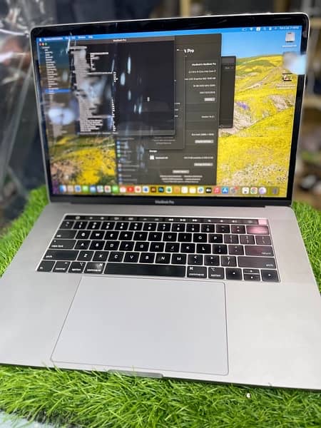 Macbook Pro 2018 16” Touch Bar -16Gb 1TB Ssd - 4Gb Graphics card - ci7 9