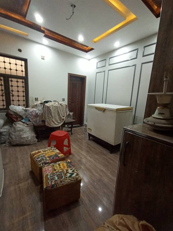 Allama Iqbal Town Nargis Block 5 Marla House For Sale 15