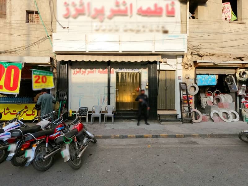 393 Square Feet Building For Sale In Mozang Chungi Lahore 1