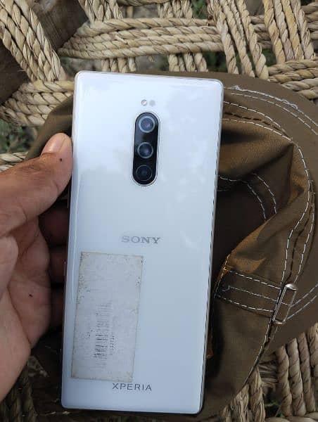 Sony Xperia 1 9