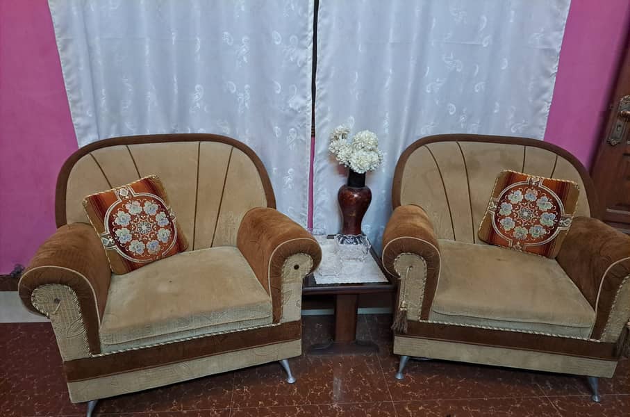 Sofa sets and tables 2