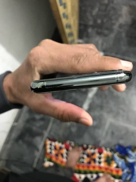 iphone 11 pro pta 4