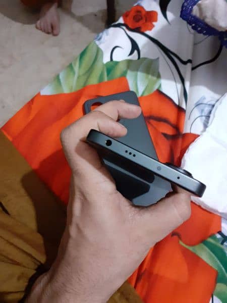 Redmi note 13  12/128gb Exchange possible with iphone xs sy upr level 0