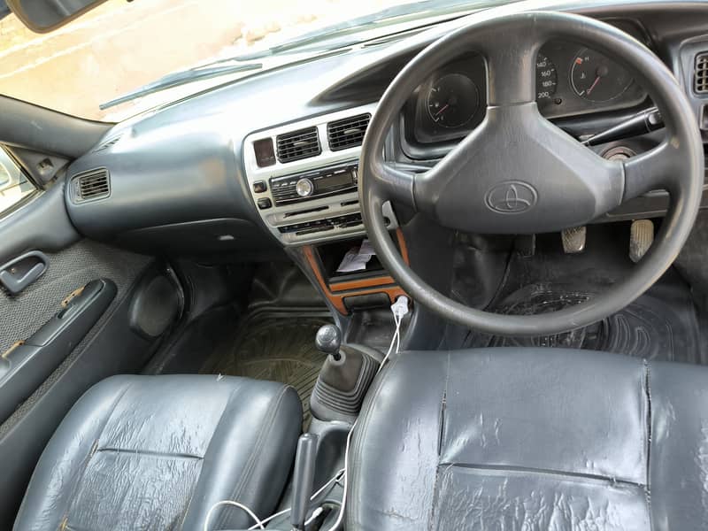 Toyota Corolla 2.0 D 2001 4