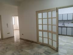 Office Available On Rent At Shahrah-e-faisal.