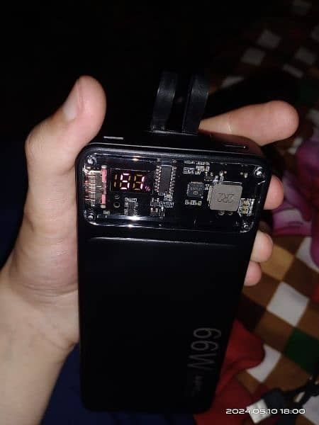 20,000 mAh battery 2