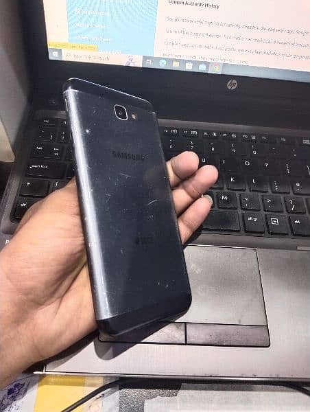 Samsung Galaxy J7 Prime 8\10 Condition 1