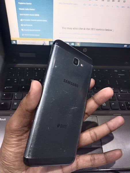 Samsung Galaxy J7 Prime 8\10 Condition 6