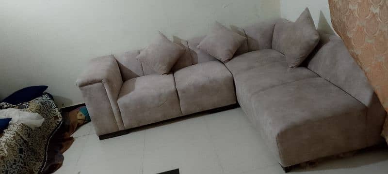 8 seater Sofa Set Good Condition 1