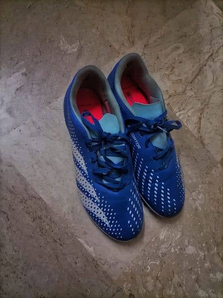 Adidas predator size 43 1