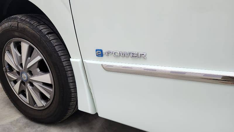 Nissan Serena Highway star 2019 Model  E. Power 4