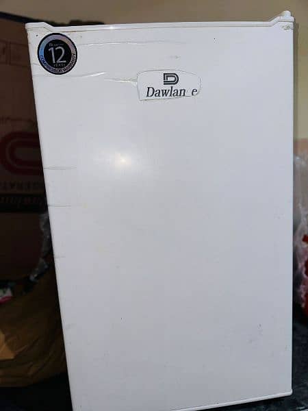 Dawlance mini fridge 4