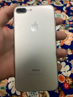 iphone 7+ PTA approved 128gb with box 0