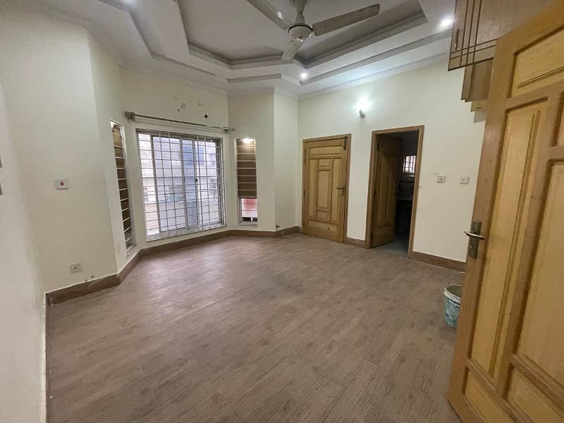 12 Marla Upper Portion for Rent in G-15 islamabad 2