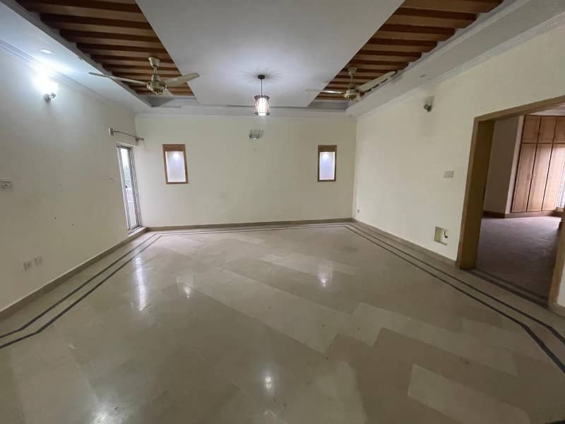 12 Marla Upper Portion for Rent in G-15 islamabad 7