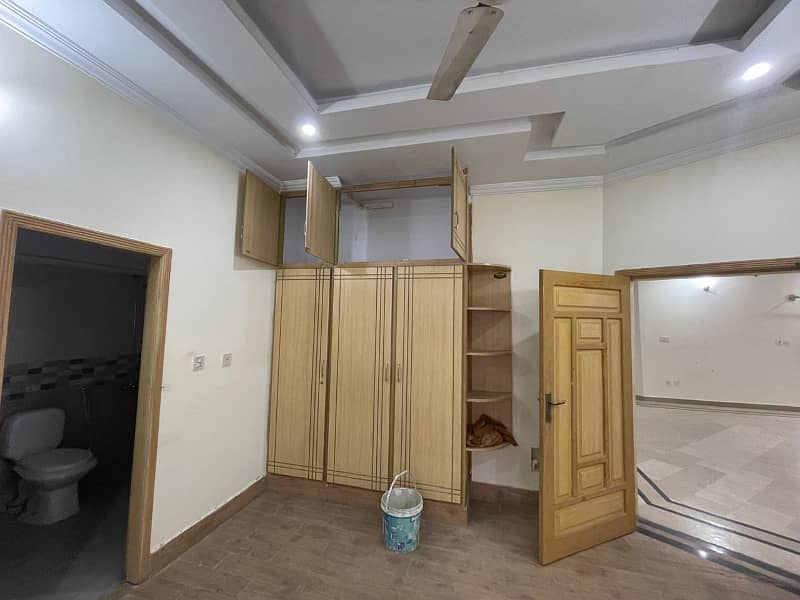 12 Marla Upper Portion for Rent in G-15 islamabad 8