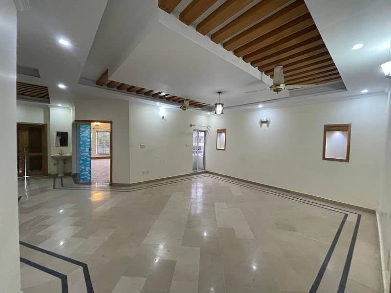 12 Marla Upper Portion for Rent in G-15 islamabad 12