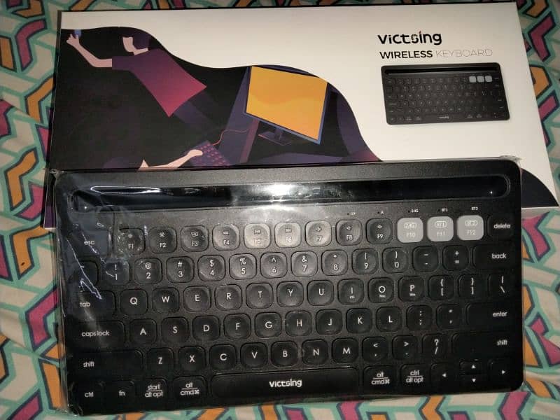 VictSing Multi-Device Wireless Bluetooth Keyboard 2