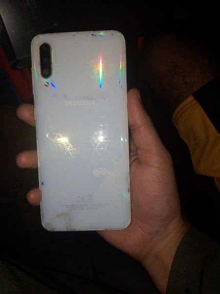 Samsung A30s 1