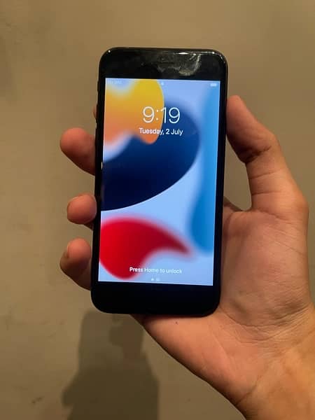 Iphone 7 32gb non pta non active factory unlock (Just like brand new) 1