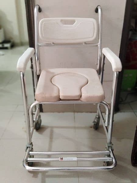 Commod chair and wheel chair for sale. 1