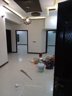 4 bed lounge upper portion WITH ROOF for sale In Gulshan-e-Iqbal 13 d 3