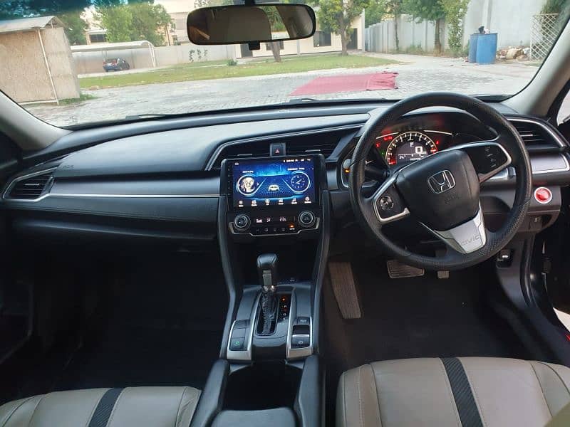 Honda Civic Oriel 2018 10