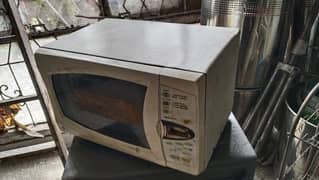 LG microwave oven 0