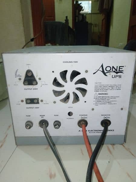 (1 ups)(1 inverter)(1 veccum cleaner)(2007 axio parts) 7