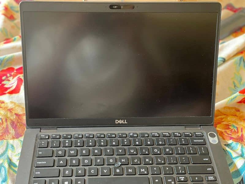 DELL Latitude 5400 0