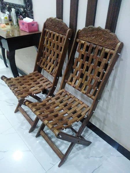 wooden cheniouti chairs smart and foldable 1