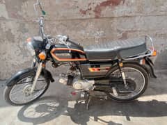 Honda bikes CD 70 cc model 1981 for sale O33l7973553