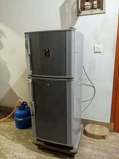 Dawlance Fridge Refrigerator (Read Ad) 0