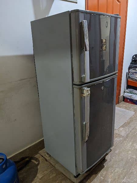 Dawlance Fridge Refrigerator (Read Ad) 1