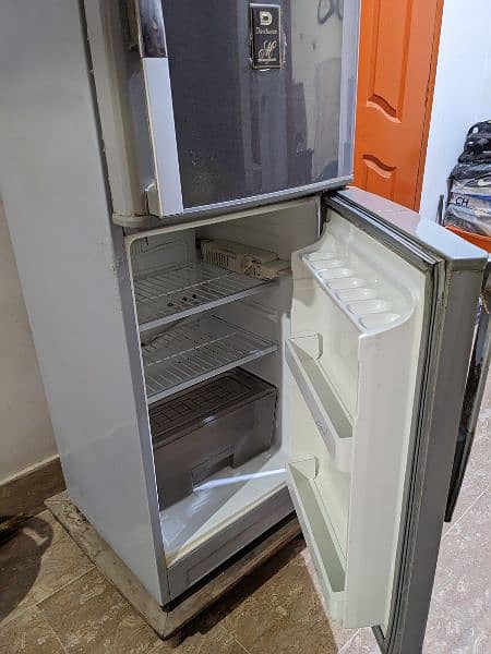 Dawlance Fridge Refrigerator (Read Ad) 2