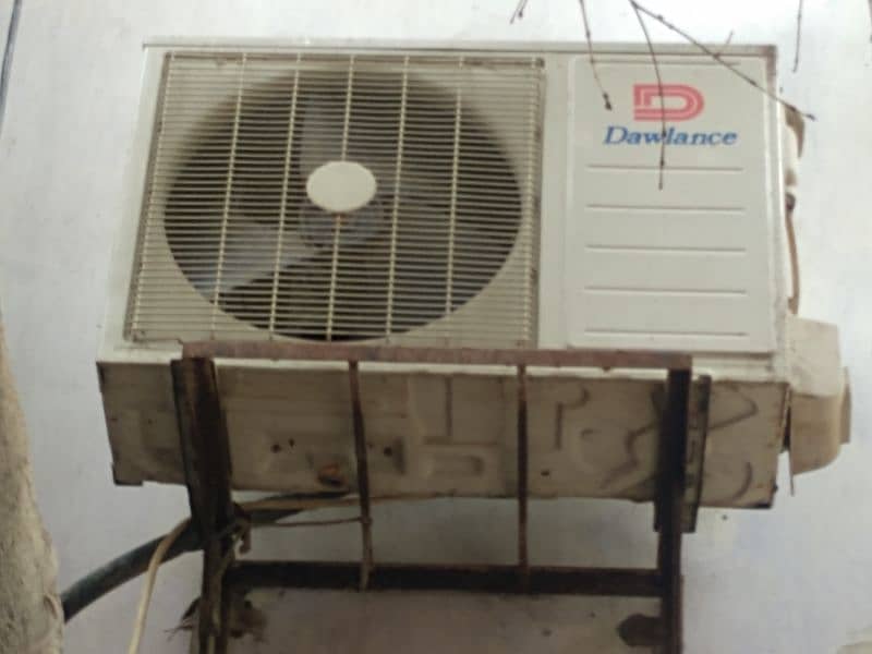 AC Haier 1 Ton 4